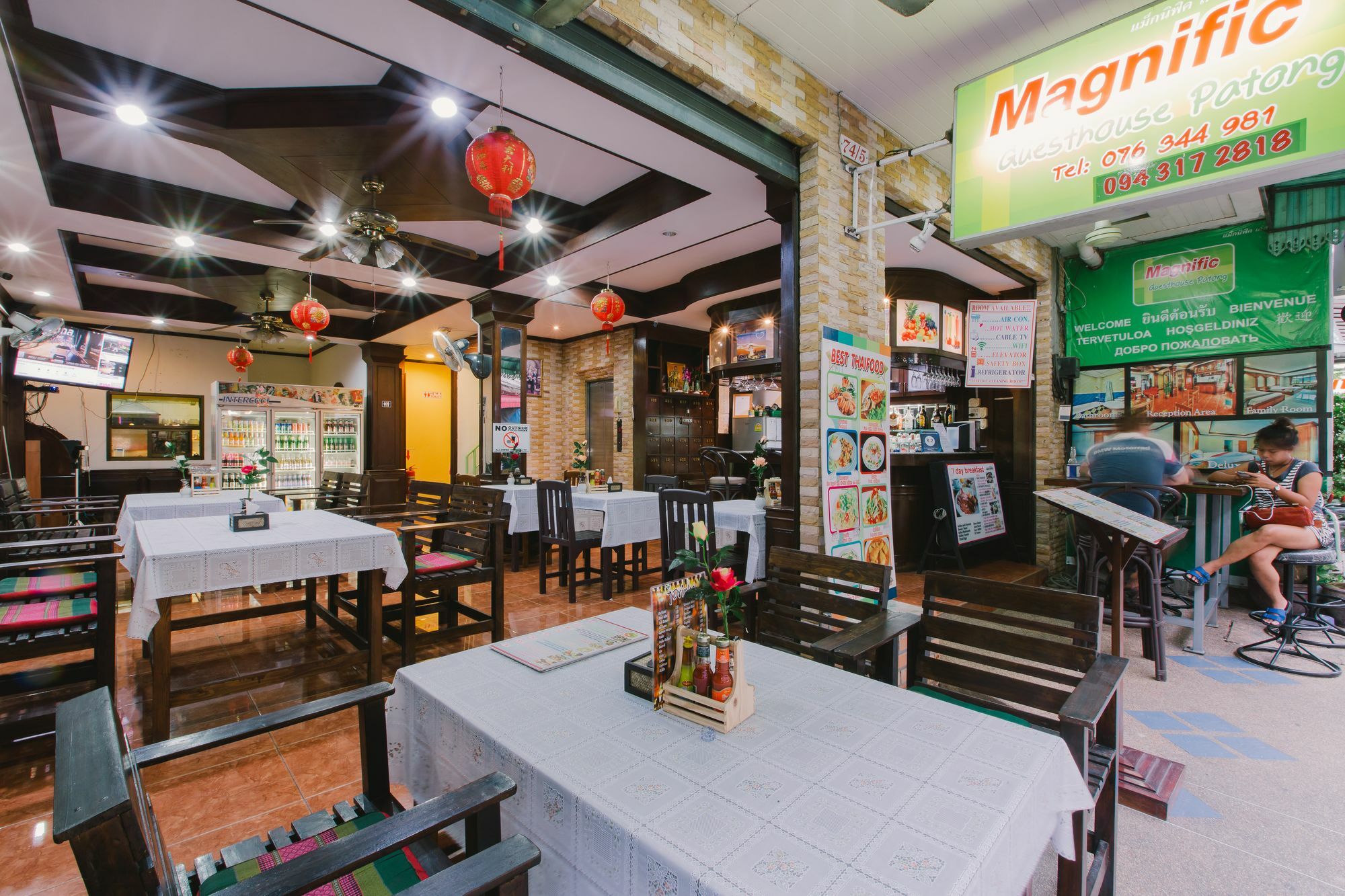 Magnific Patong Hotel Exterior photo